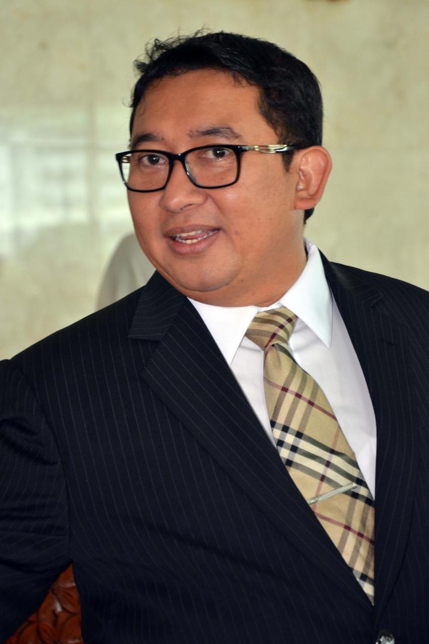 11Fadly Zon 001.jpg